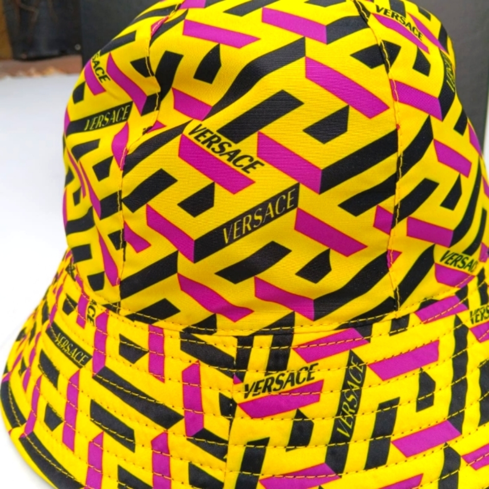 Versace Greca Bucket hat
